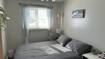 4 dormitorios, tabla de planchar con plancha, wifi y ropa de cama