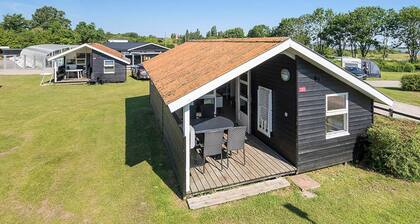 5 Person Holiday Park Home in Holbaek