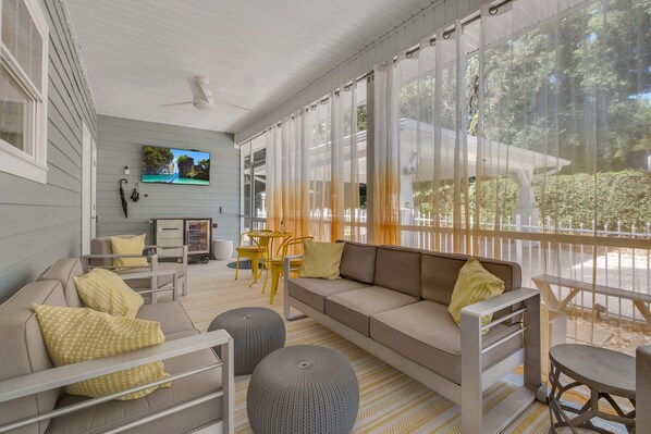 Smart TV, computer monitors, printers