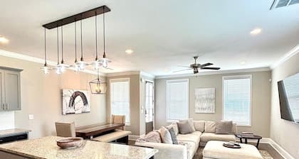 The Delta Retreat Cozy Escape by Velvet Ditch Villas