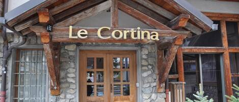 Apartment | Exterior detail