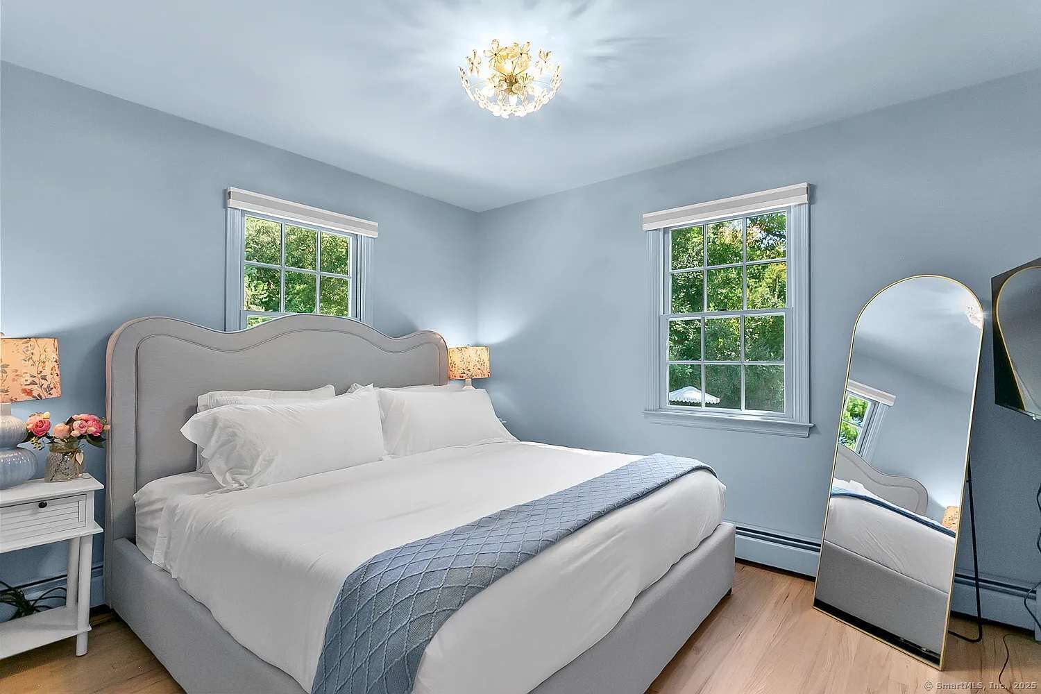 4 habitaciones, tabla de planchar con plancha y wifi gratis 