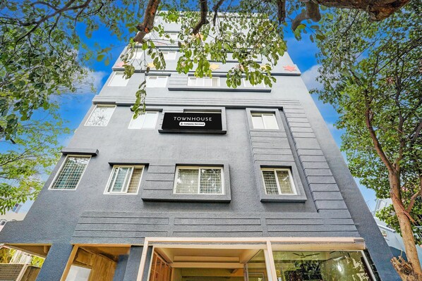 House | Bahagian luar