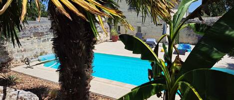 Utomhuspool
