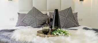 Bella Casa by J&J ( Vacation Home )
