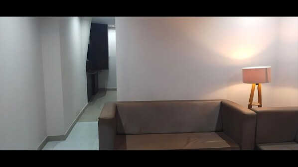 Superior Suite | Living area