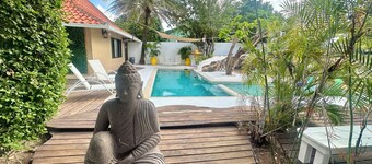 The Main-house in Yemaya Heart&Home Curaçao + Pool with fun Slide!