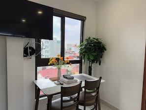 Quarto casal premium | Wi-Fi de cortesia