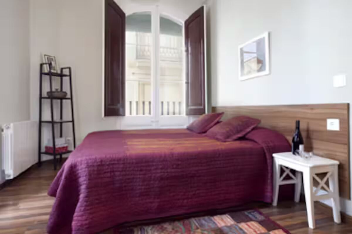 3 chambres, fer et planche à repasser, lit parapluie, Wi-Fi gratuit
