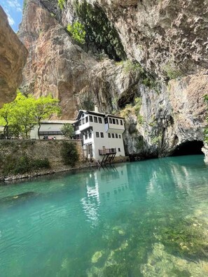 Utendørs fjellklatring