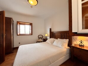 1 chambre, Wi-Fi gratuit, draps fournis