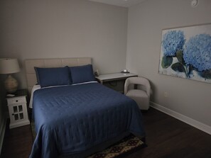 2 bedrooms, desk, free WiFi, bed sheets