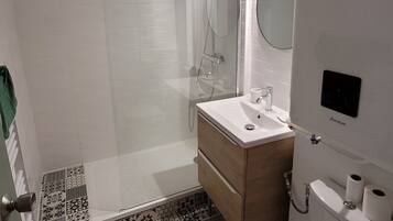 Savon, papier toilette