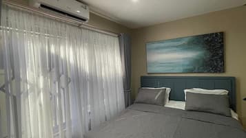 2 chambres, fer et planche Ă repasser, Wi-Fi, draps fournis