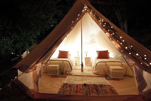 Cannabis Farm Glamping Retreat: Near Willow Creek w/Farm Meals, Firepit & Kayaks