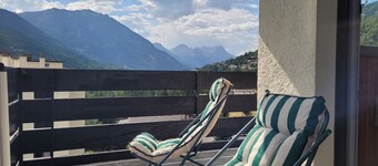 T3 close to slopes for 6 people