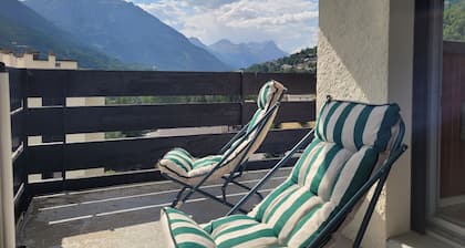 T3 close to slopes for 6 people