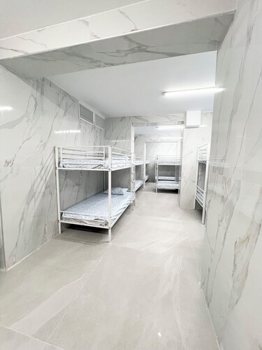 Hostel JIRAFA