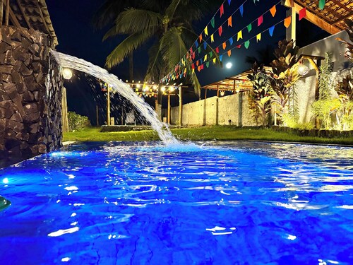 Grey House - Seafront house in Carapibus