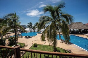 Standard Single Room, Patio, Ocean View | Beach/ocean view