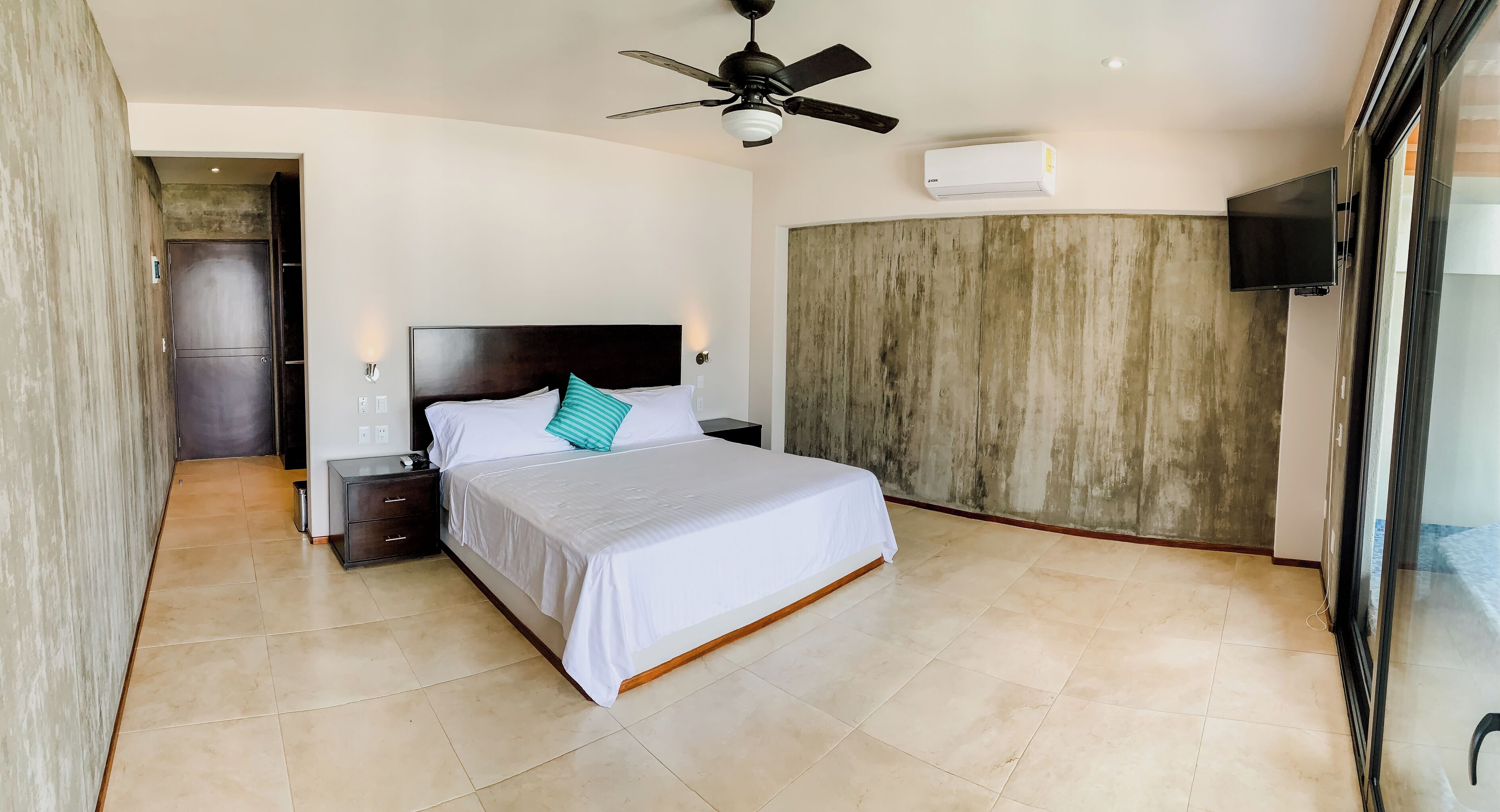 Kamar Single Superior, patio, pemandangan samudra | Meja kerja, setrika/meja setrika, Wi-Fi gratis, dan seprai linen