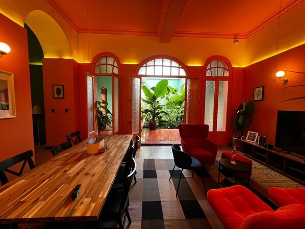 Living area - Ginger banana Hostel (Oaxaca)