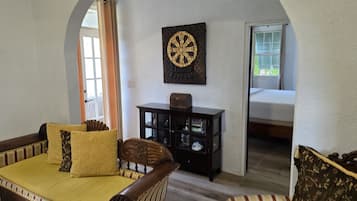 3 bedrooms, in-room safe, iron/ironing board, free WiFi