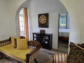 3 bedrooms, in-room safe, iron/ironing board, free WiFi