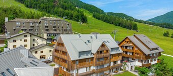 West Alpine Apartment - Where elegance meets nature