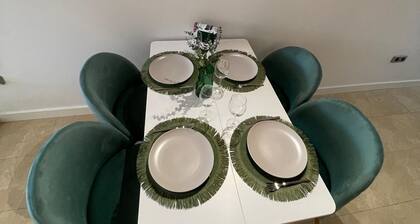 Looking for an apartment to rent? Fall in love with this one at 145 AlcalĂĄ Street.