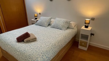 2 bedrooms, WiFi, bed sheets