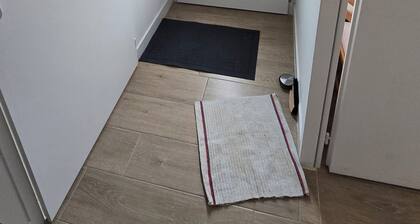 Logement 2 ch. indépendant 4 à 6 pers. 20min plage