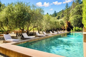 Outdoor pool, a heated pool