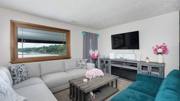 TV connectée, cheminée