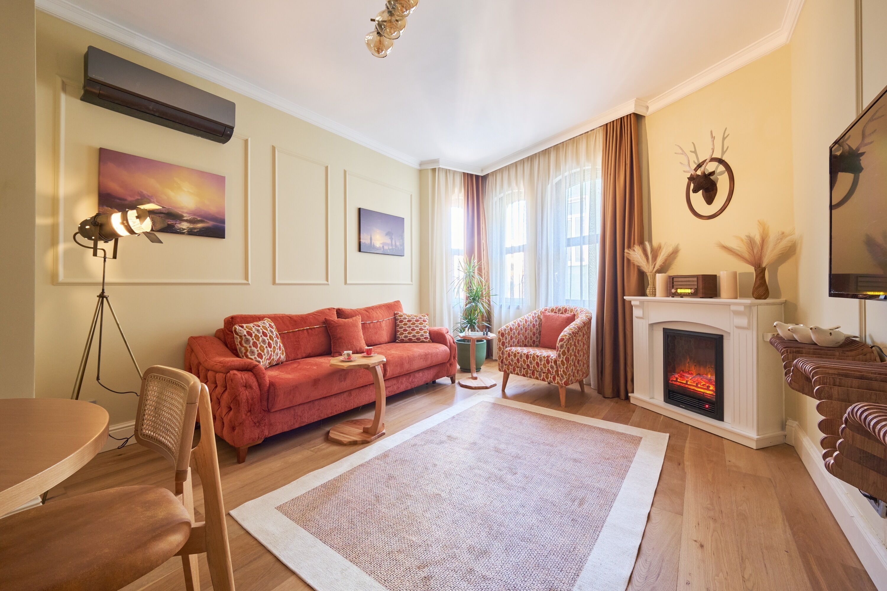 Junior Apartment, 1 Bedroom | Premium bedding, individually decorated, individually furnished, desk