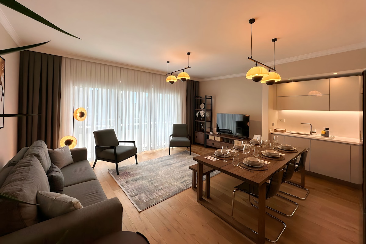 Elite Apartment, 2 Bedrooms, City View | View from room