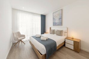 3 sovrum, strykjärn/strykbräda, gratis wi-fi och sängkläder