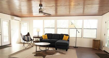 Enjoy this stylish equestrian retreat, located less than five minutes from WEC.