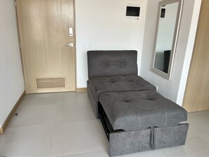 Classic Apartment, City View | Desk, laptop workspace, free WiFi - Aiana Verde by Host Medellin (Medellín)