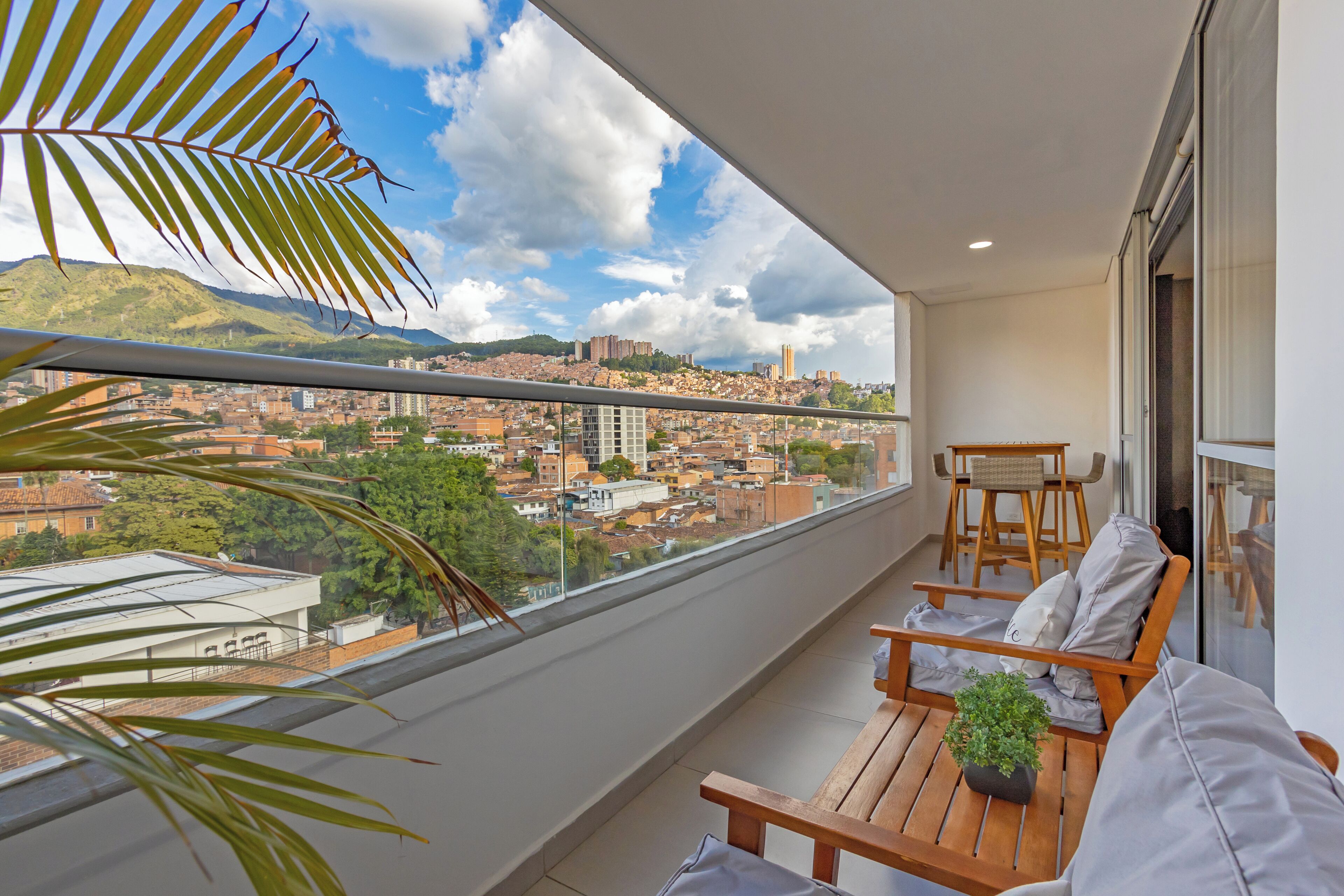 Superior-Apartment, 1 King-Bett, Balkon, Stadtblick | Balkon