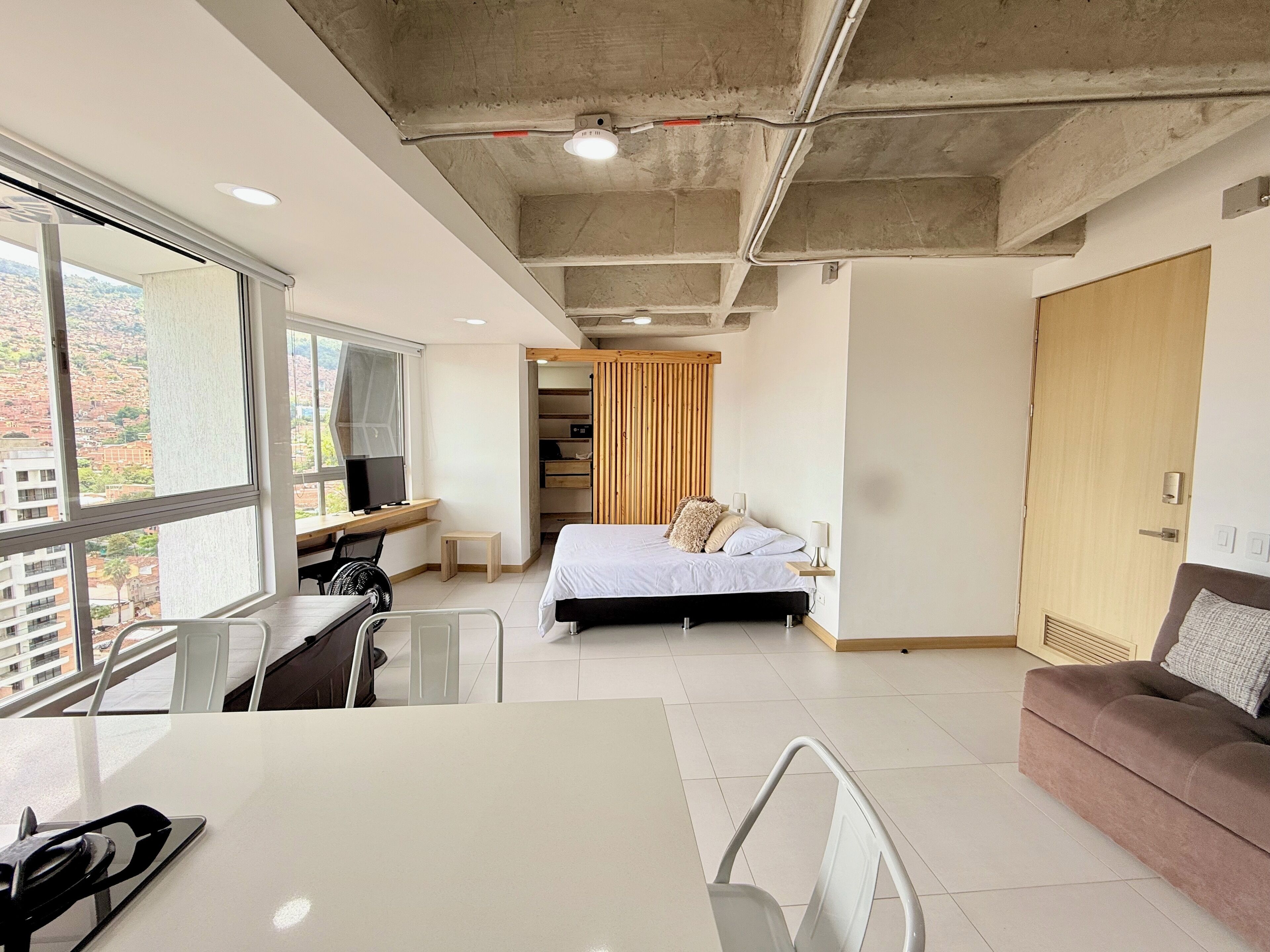 Classic Apartment, 1 Queen Bed with Sofa bed, City View | Desk, laptop workspace, free WiFi