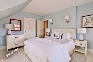 3 Schlafzimmer, Schreibtisch, Bügeleisen/Bügelbrett, kostenloses WLAN