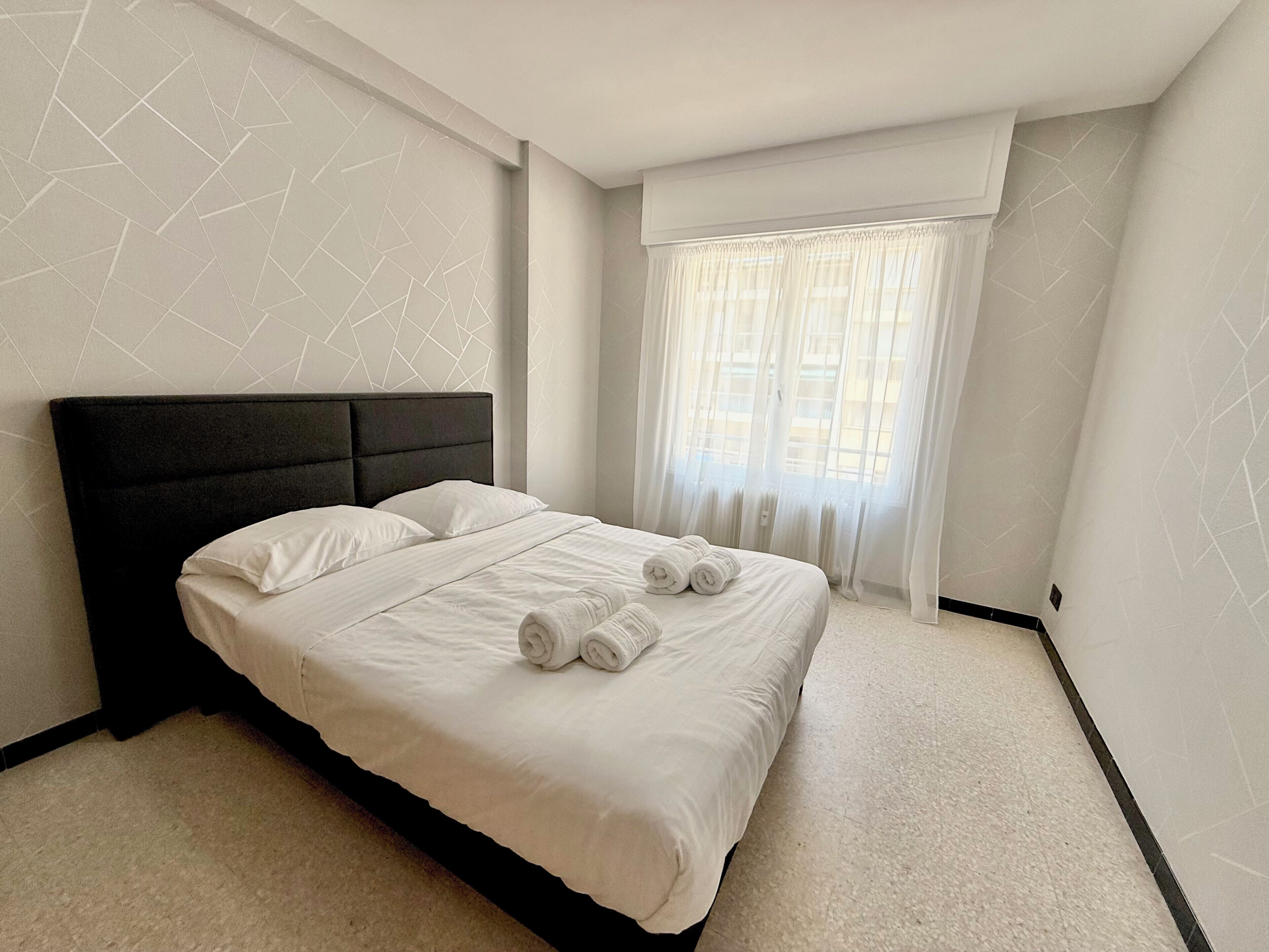 2 bedrooms, WiFi, bed sheets