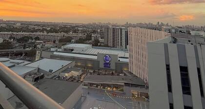 1BR Bahamas 19th Floor, Azure Parañaque