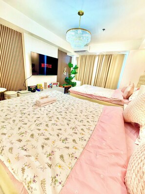 House, 1 Bedroom, Accessible, Balcony | 1 bedroom - 1BR Bahamas 19th Floor, Azure Parañaque (Parañaque)