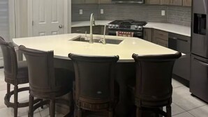 茶具/咖啡用具、冰箱、微波炉、烤箱