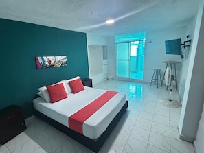 Economy Double Room, 1 Double Bed | Desk, free WiFi - Hotel Boston Superior (Barranquilla)