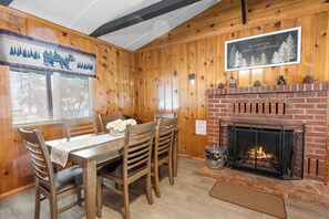 Cabin, Patio, Mountain View | In-room dining