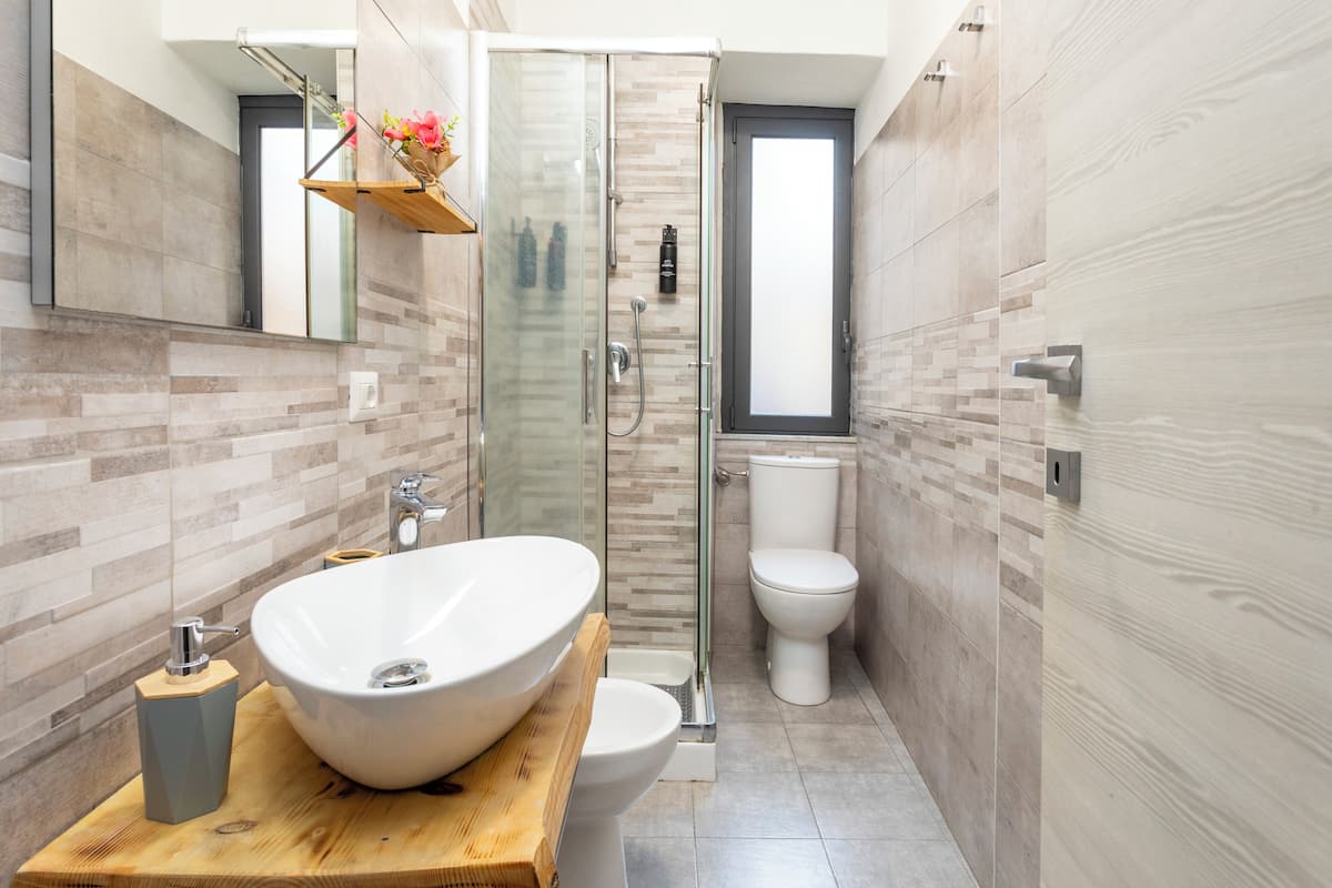 Chambre Double, non-fumeurs, salle de bains privée | Bureau, Wi-Fi gratuit