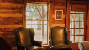 Unclassified image, 5 of 28, button - Rustic 1800s' Log Cabin with Modern Amenities on an Old Farm close to Owensboro (Utica)